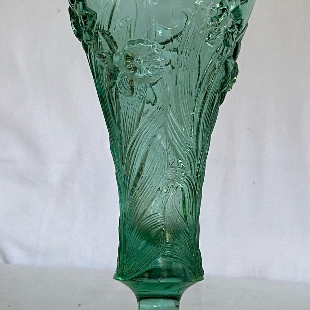 Vintage Fenton Art Glass Vase Daffodil Pattern Sea Mist Green 1990/1991